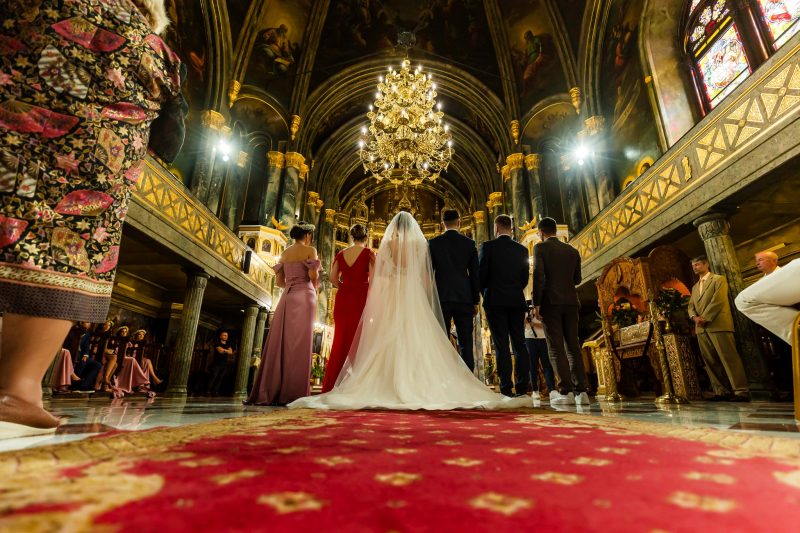 Estimarea Costurilor pentru un Fotograf de Nuntă în 2025 în România